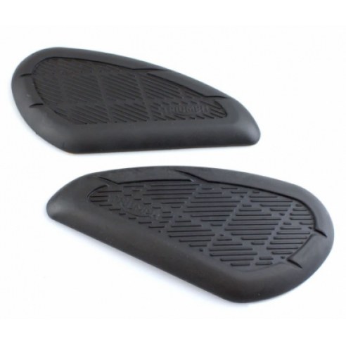 A9790126 ZESTAW OSŁON NA ZBIORNIK PALIWA / KNEE PAD KIT